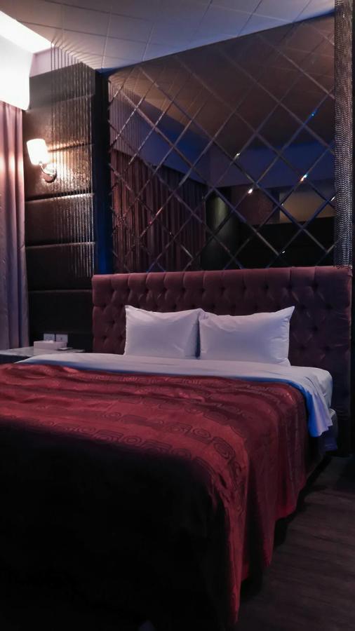 Michelle Motel Taichung Exterior foto